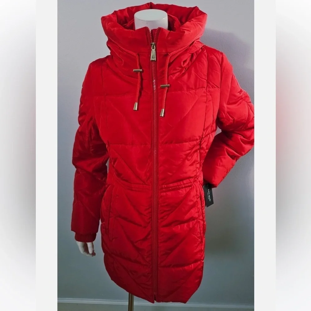 KATE SPADE RED WINTER PUFFER COAT!! Warm and gorgeous! New! M